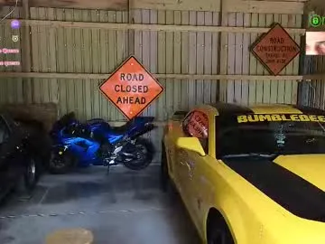 EvieEvans – webcam model profile photo Image 9