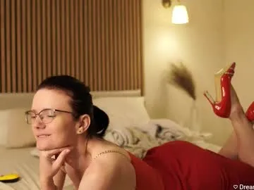 Honeycouple – webcam model profile photo Image 10