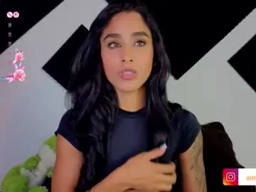 cowjuggie – webcam model profile photo Image 13