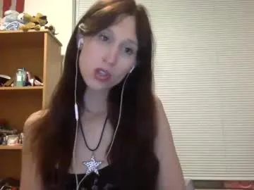 HopeHeaven – webcam model profile photo Image 2