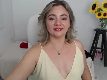 Blonde_sexy21 – webcam model profile photo Image 12