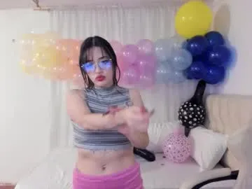 IORio2 – webcam model profile photo Image 2