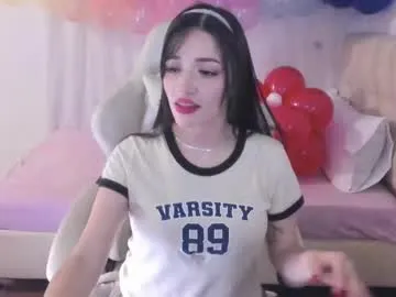 IORio2 – webcam model profile photo Image 7