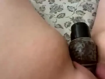 Rinamay_ – webcam model profile photo Image 11