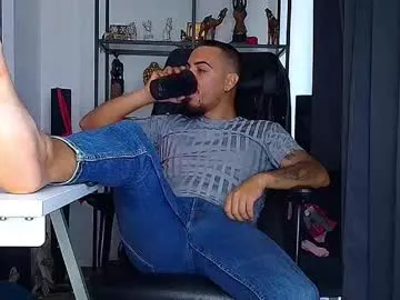 mason_rothwell – webcam model profile photo Image 2