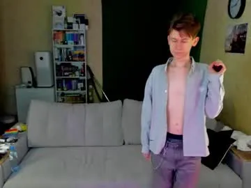 IORio2 – webcam model profile photo Image 6