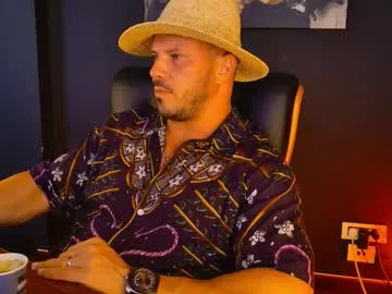 tai_fun – webcam model profile photo Image 11