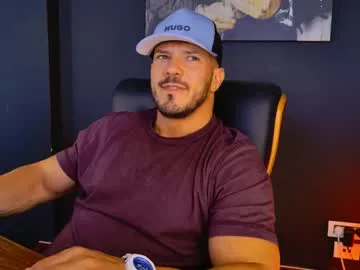 tai_fun – webcam model profile photo Image 8