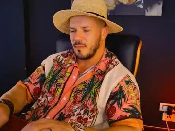 tai_fun – webcam model profile photo Image 9