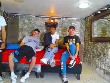 ASUKA-TV – webcam model profile photo Image 10