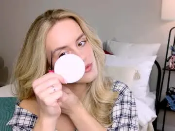 lucretiaburnaugh – webcam model profile photo Image 19