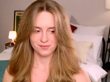 lucretiaburnaugh – webcam model profile photo Image 7