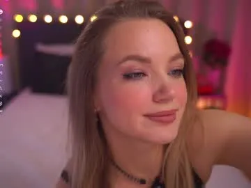 Rinamay_ – webcam model profile photo Image 12