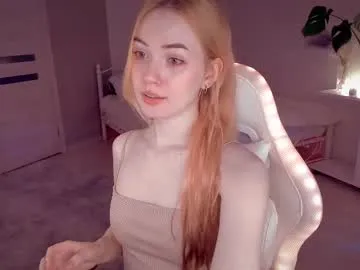 hina_porn – webcam model profile photo Image 7