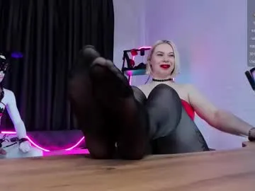 bedroomeyess – webcam model profile photo Image 14