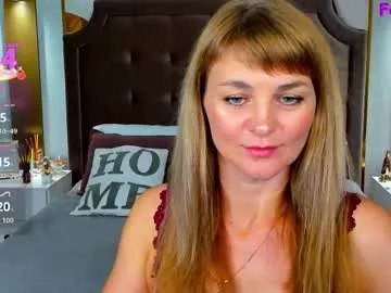 dafnemoon_1 – webcam model profile photo Image 18