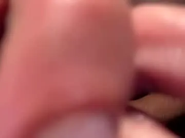 Allla – webcam model profile photo Image 2