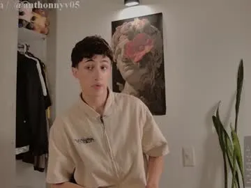 skinnyguywithbigd – webcam model profile photo Image 9