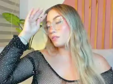 softienymph – webcam model profile photo Image 15