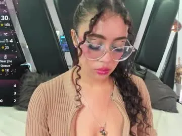 martina_mayers – webcam model profile photo Image 12