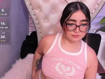 alana15 – webcam model profile photo Image 10