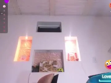 sexy_vania – webcam model profile photo Image 3