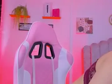 Taanni – webcam model profile photo Image 11