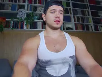 little_daniell – webcam model profile photo Image 12