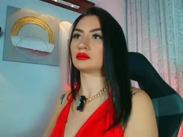 ameliaivory – webcam model profile photo Image 15