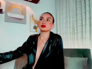 ameliaivory – webcam model profile photo Image 9