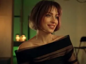 MAIMAI-club – webcam model profile photo Image 12