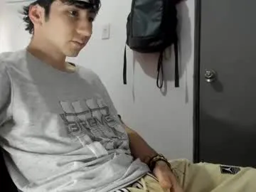 tyler_gus – webcam model profile photo Image 19