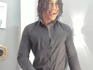 HoneyNSir – webcam model profile photo Image 17