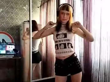 hina_porn – webcam model profile photo Image 3
