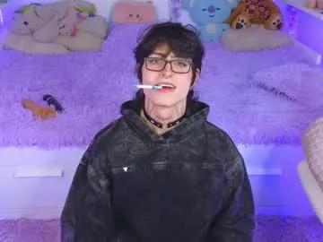 sigmasian – webcam model profile photo Image 10