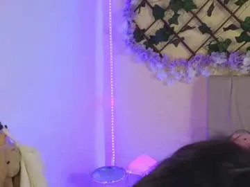 sigmasian – webcam model profile photo Image 4