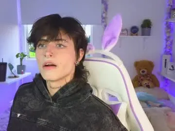 sigmasian – webcam model profile photo Image 9