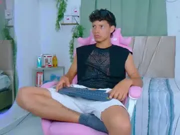 mitsuki0915 – webcam model profile photo Image 4