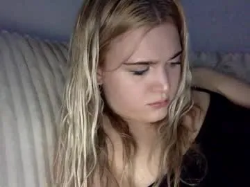 Blonde_sexy21 – webcam model profile photo Image 15