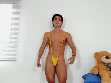 kpo10 – webcam model profile photo Image 9