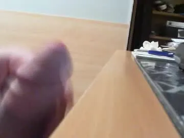 LoversPro – webcam model profile photo Image 7