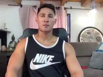 octavarium211 – webcam model profile photo Image 11