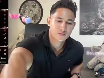 octavarium211 – webcam model profile photo Image 9