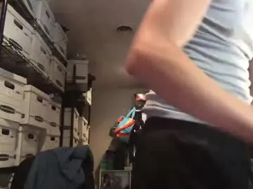 Alicatcua_ – webcam model profile photo Image 5