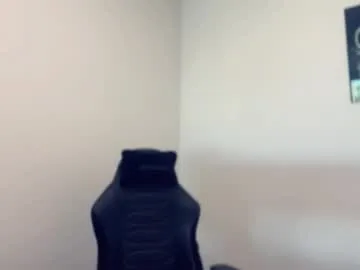 Allla – webcam model profile photo Image 11