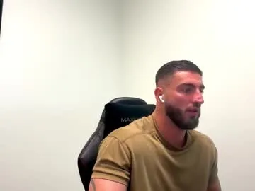 Allla – webcam model profile photo Image 7