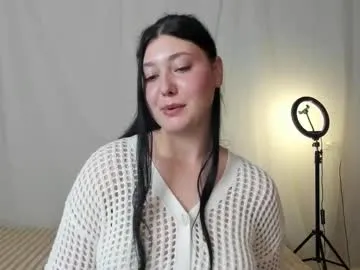 ManiacDemonessa – webcam model profile photo Image 5