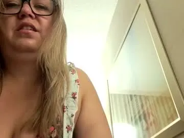 -AngelAri- – webcam model profile photo Image 12