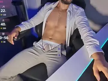 octavarium211 – webcam model profile photo Image 12