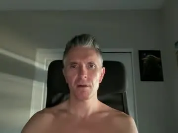 Sugarlina – webcam model profile photo Image 19